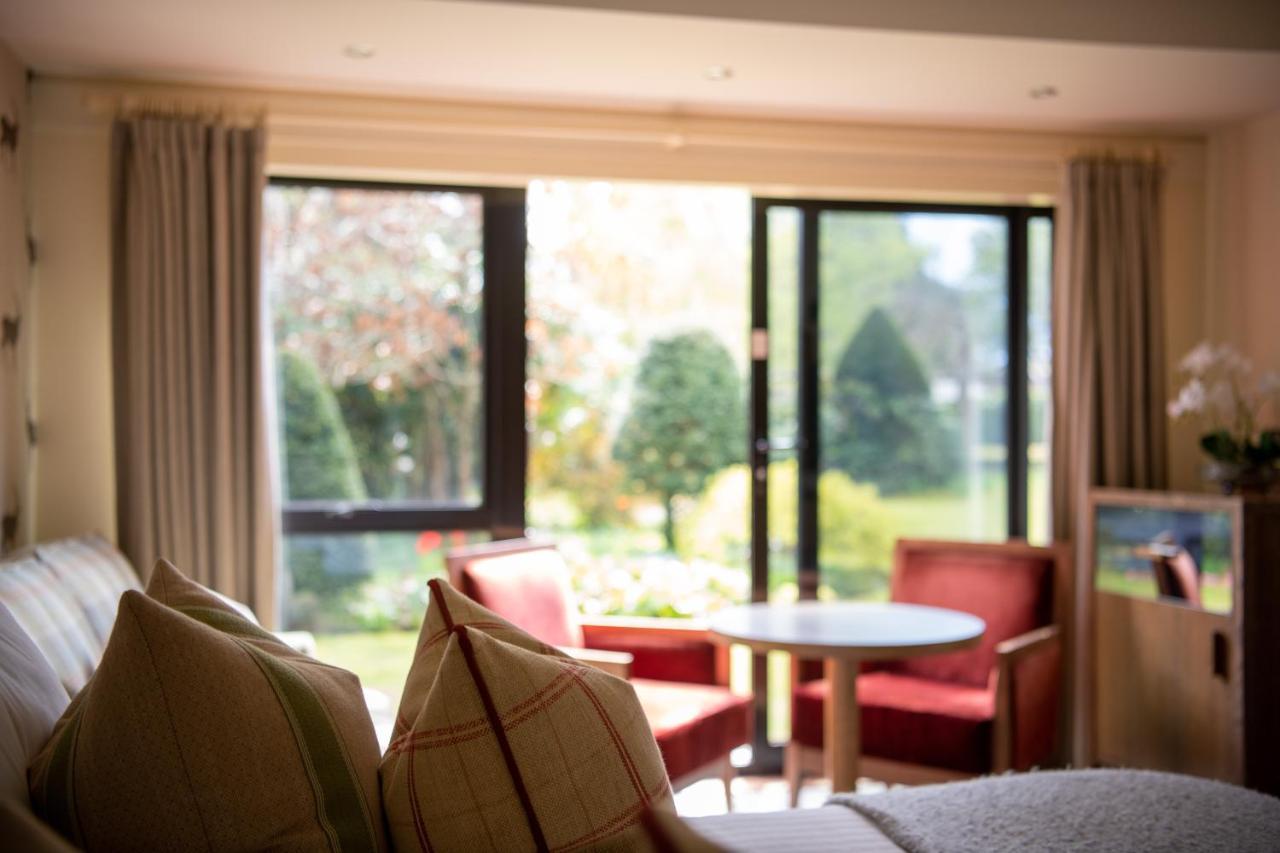 Careys Manor Hotel & Senspa Brockenhurst Esterno foto